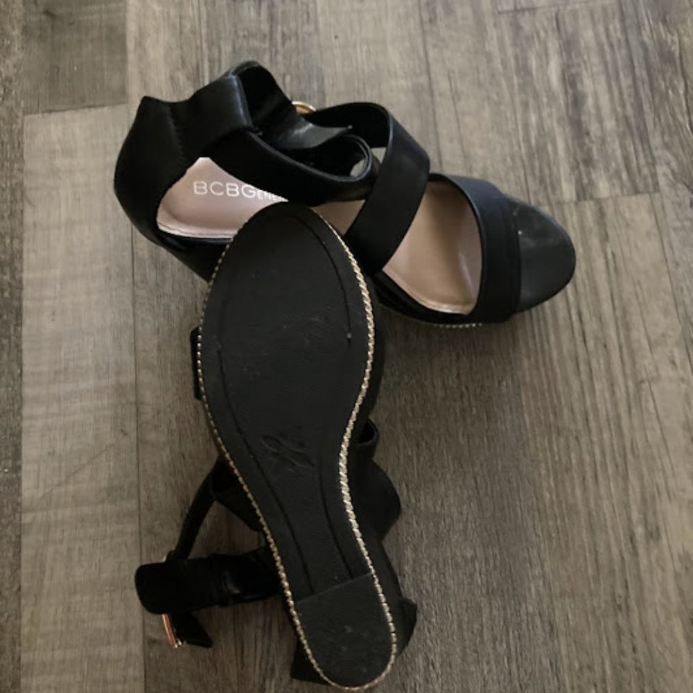 BCBGeneration - Picture 3 of 3